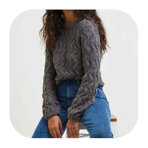 Volcom Bubble Tea Gray Oversized Knit Sweater - Picture 1 of 6